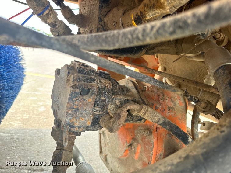 image for item OF9787 2005 Broce RJ350 broom