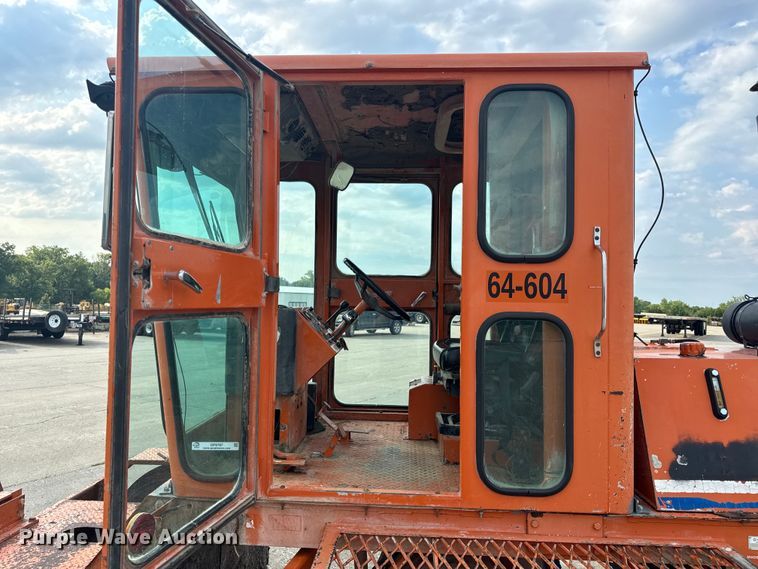 image for item OF9787 2005 Broce RJ350 broom