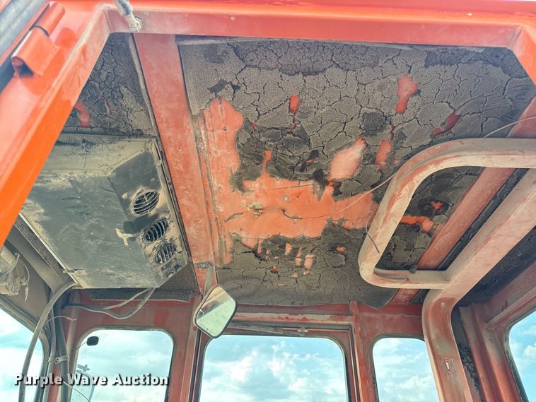 image for item OF9787 2005 Broce RJ350 broom