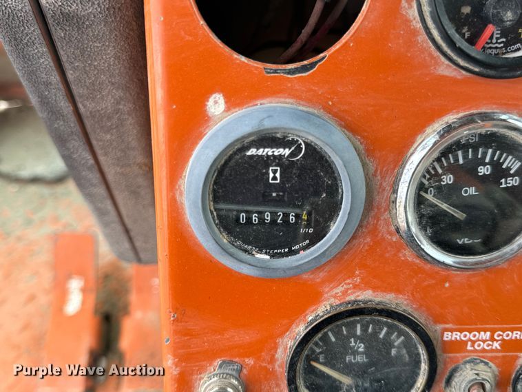 image for item OF9787 2005 Broce RJ350 broom