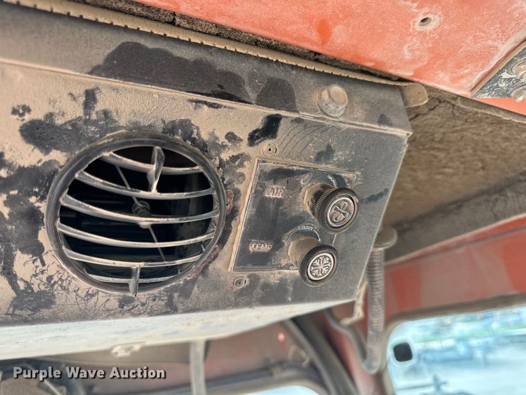 image for item OF9787 2005 Broce RJ350 broom