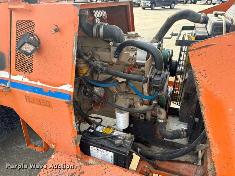 image for item OF9787 2005 Broce RJ350 broom