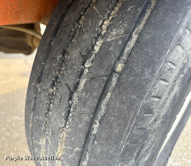 image for item OF9787 2005 Broce RJ350 broom