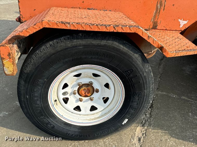 image for item OF9787 2005 Broce RJ350 broom