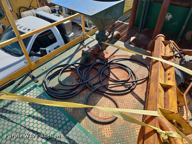 image for item OK9983 2014 Kem Tron T500 mud recycling system with trailer