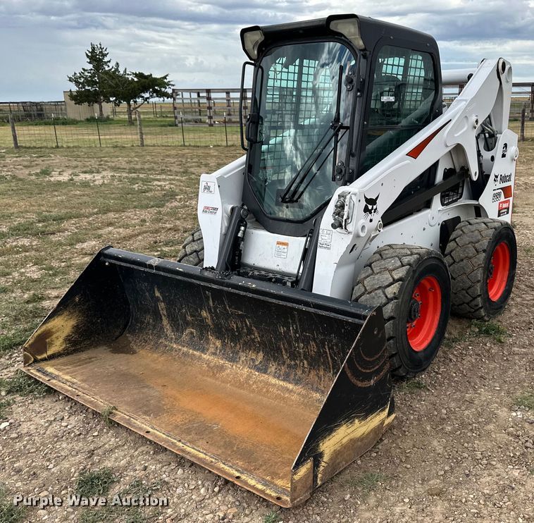 image for item OL9669 2019 Bobcat S650 skid steer loader