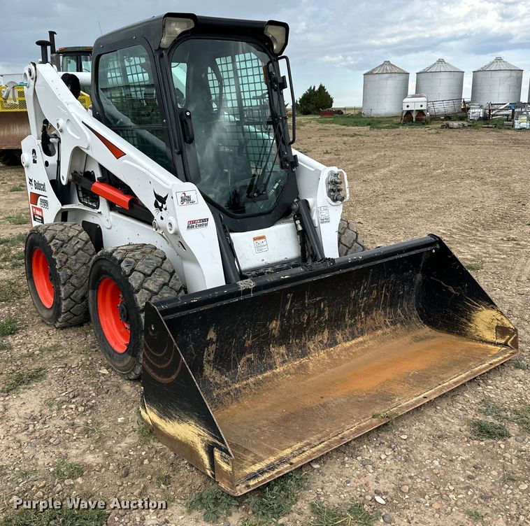 image for item OL9669 2019 Bobcat S650 skid steer loader