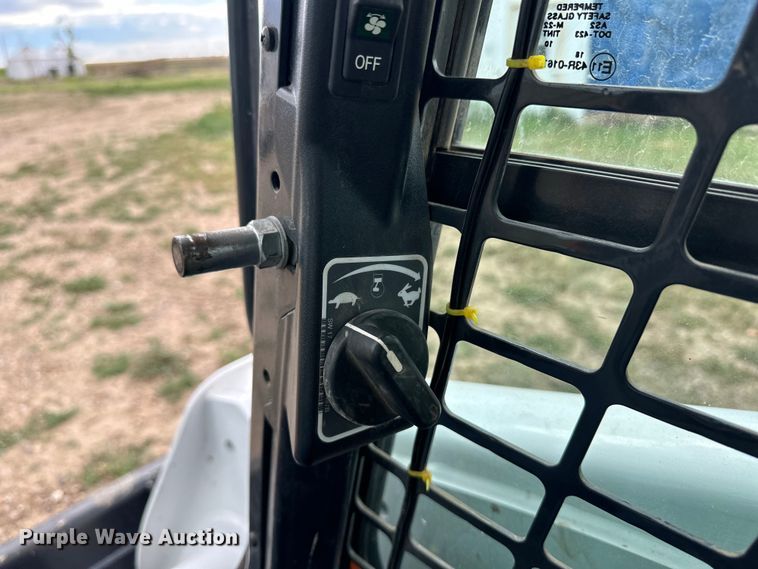 image for item OL9669 2019 Bobcat S650 skid steer loader