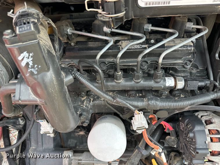 image for item OL9669 2019 Bobcat S650 skid steer loader