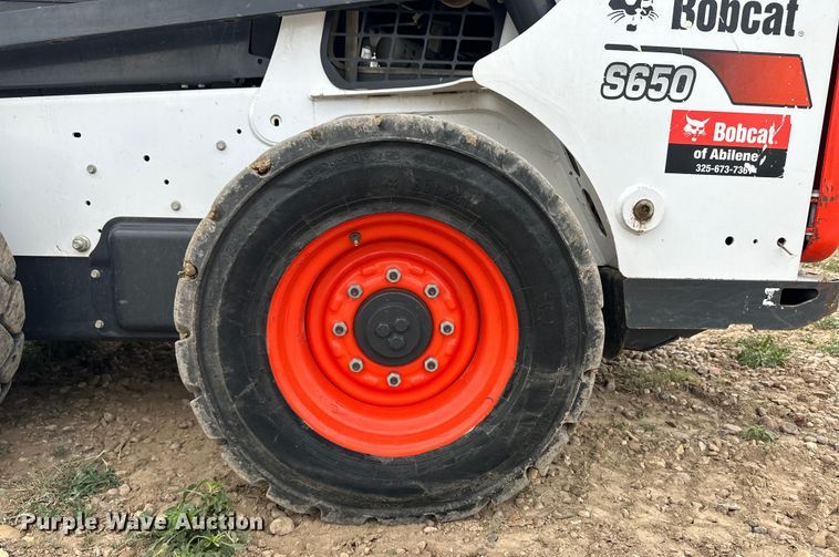 image for item OL9669 2019 Bobcat S650 skid steer loader