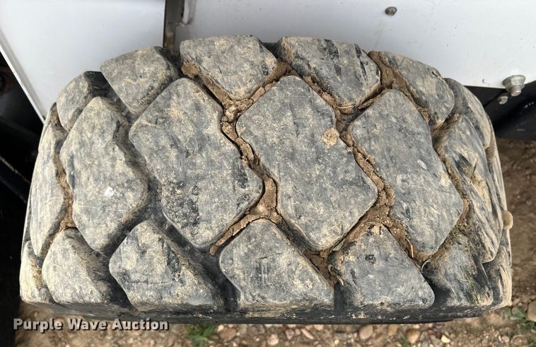 image for item OL9669 2019 Bobcat S650 skid steer loader