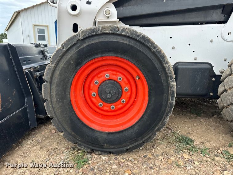 image for item OL9669 2019 Bobcat S650 skid steer loader