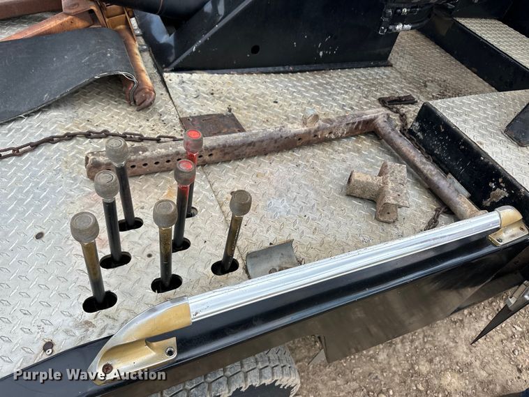 image for item OL9670 1987 Chevrolet C70 tow truck