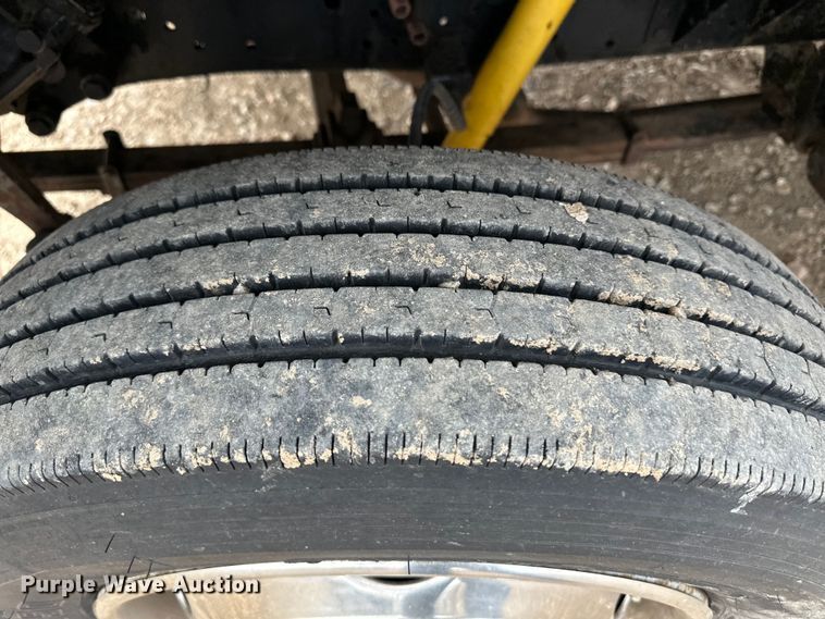 image for item OL9670 1987 Chevrolet C70 tow truck