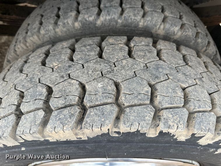 image for item OL9670 1987 Chevrolet C70 tow truck