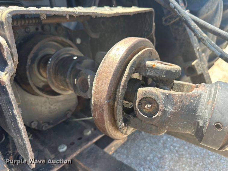 image for item OL9676 Modern Predator batwing rotary mower