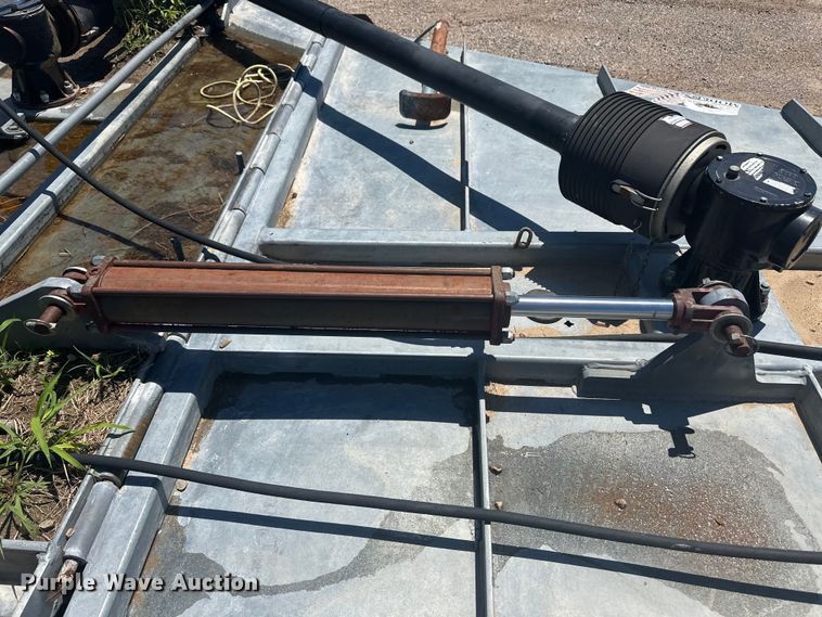 image for item OL9676 Modern Predator batwing rotary mower