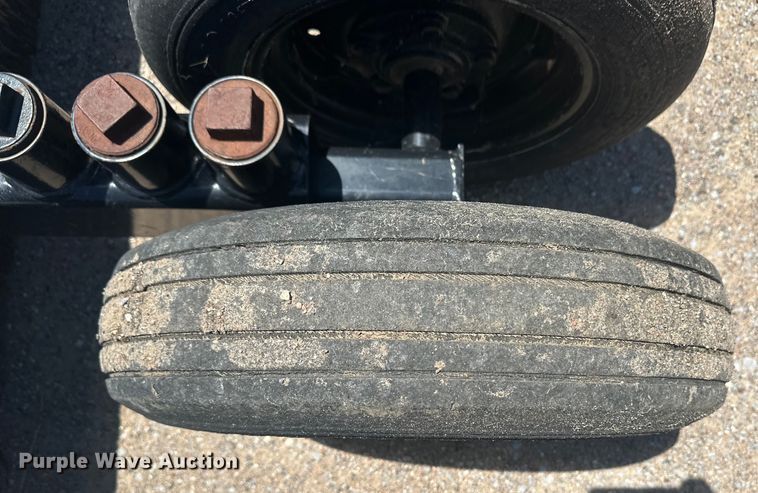 image for item OL9676 Modern Predator batwing rotary mower