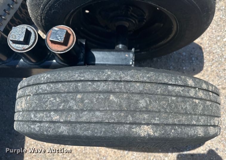 image for item OL9676 Modern Predator batwing rotary mower