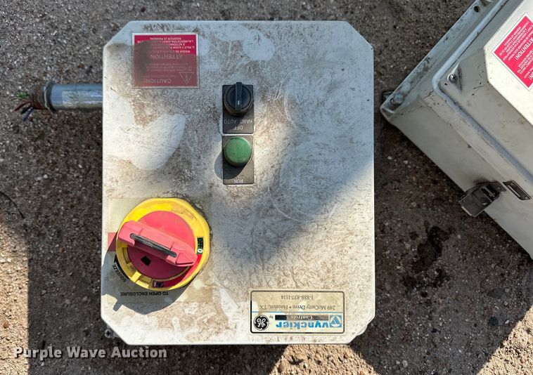 image for item OL9697 (2) electric lagoon pumps