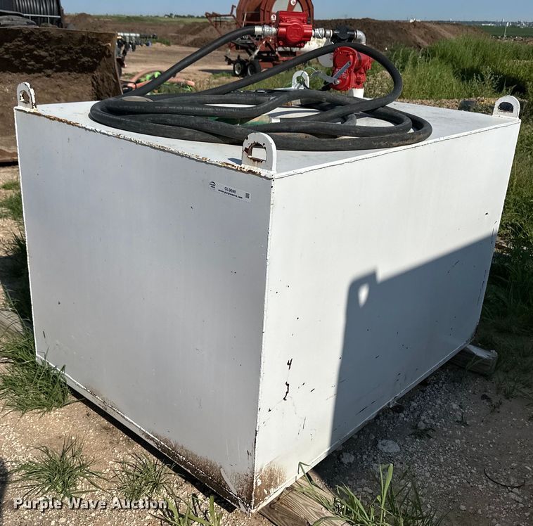 image for item OL9698 Fuel tank