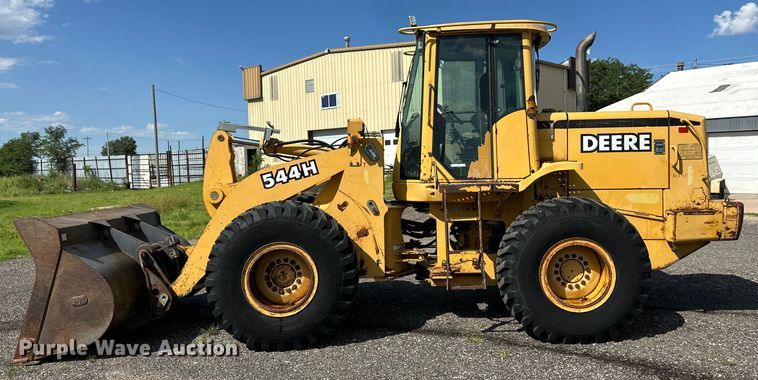 image for item OL9702 1998 John Deere 544H wheel loader