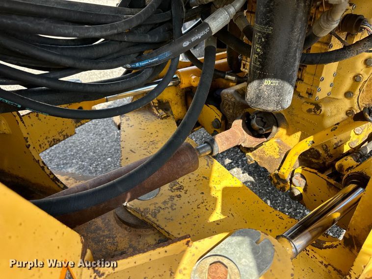 image for item OL9702 1998 John Deere 544H wheel loader