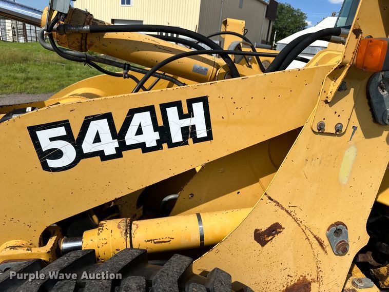 image for item OL9702 1998 John Deere 544H wheel loader