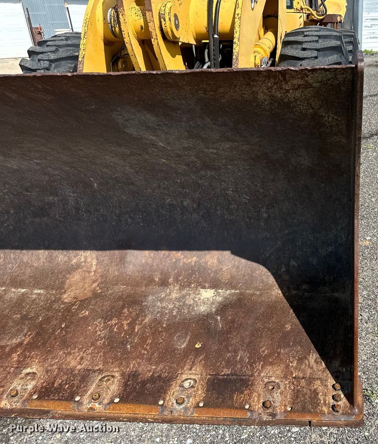image for item OL9702 1998 John Deere 544H wheel loader