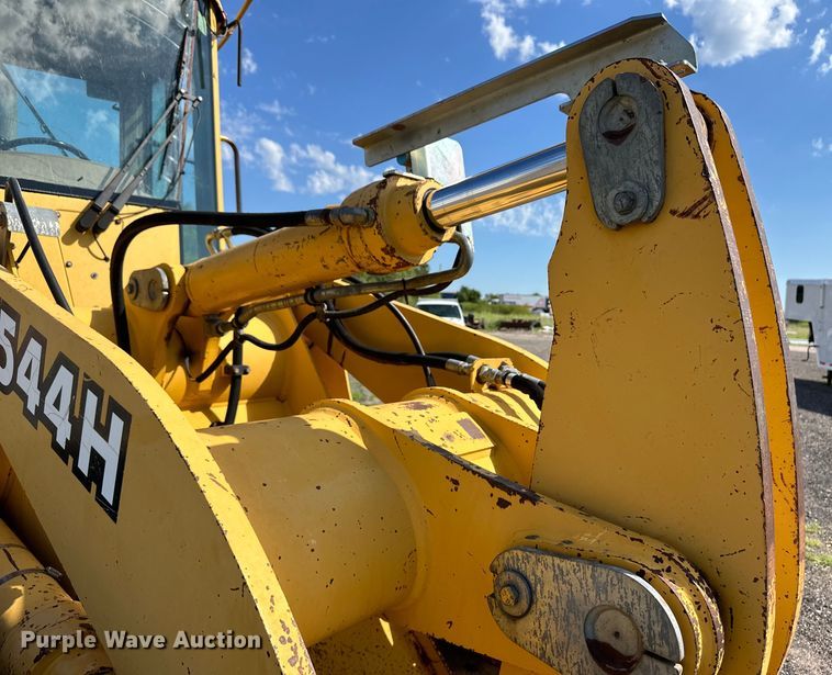 image for item OL9702 1998 John Deere 544H wheel loader