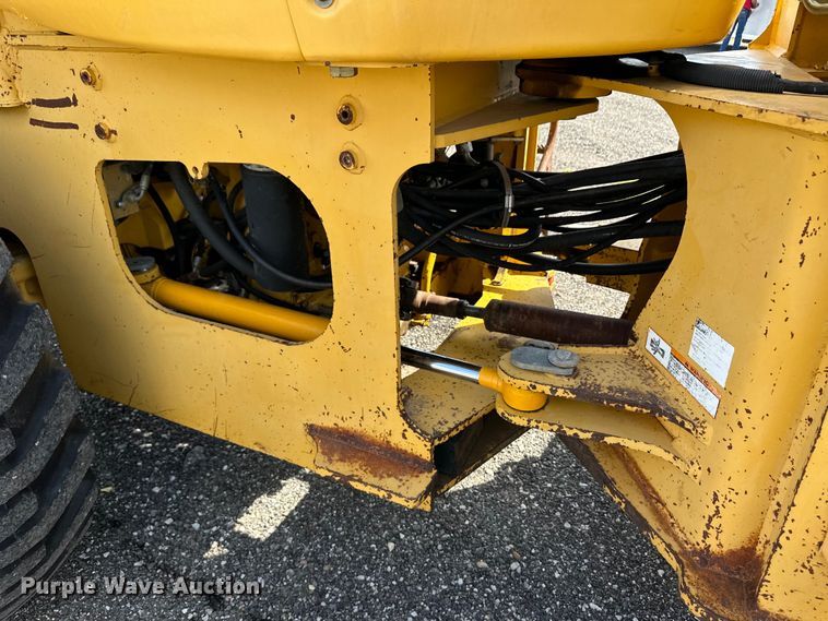 image for item OL9702 1998 John Deere 544H wheel loader