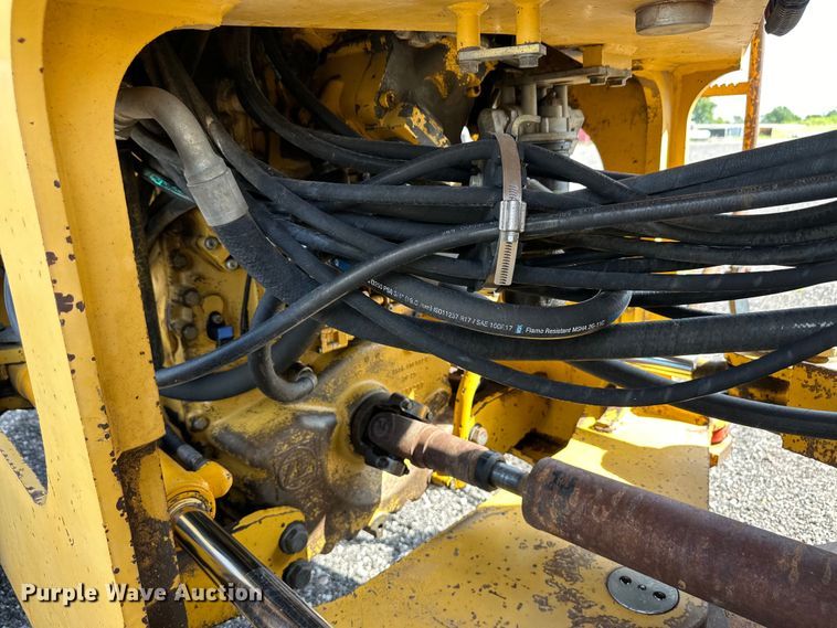 image for item OL9702 1998 John Deere 544H wheel loader