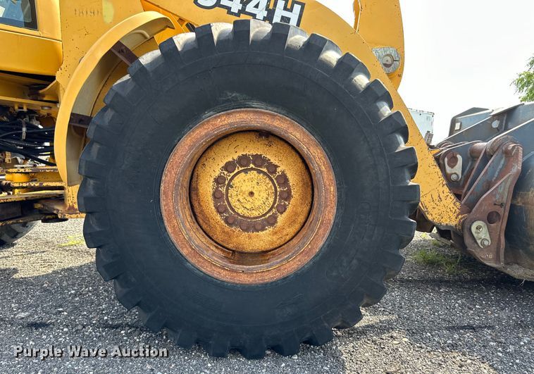 image for item OL9702 1998 John Deere 544H wheel loader
