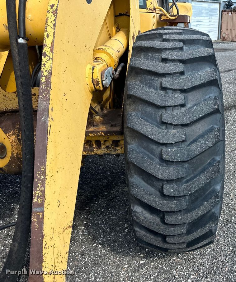 image for item OL9702 1998 John Deere 544H wheel loader