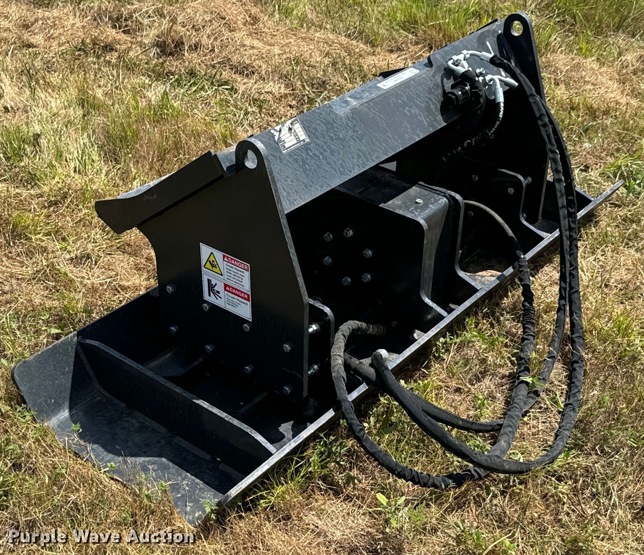 2023 LandHonor VPC1172W skid steer plate compactor in Yates Center