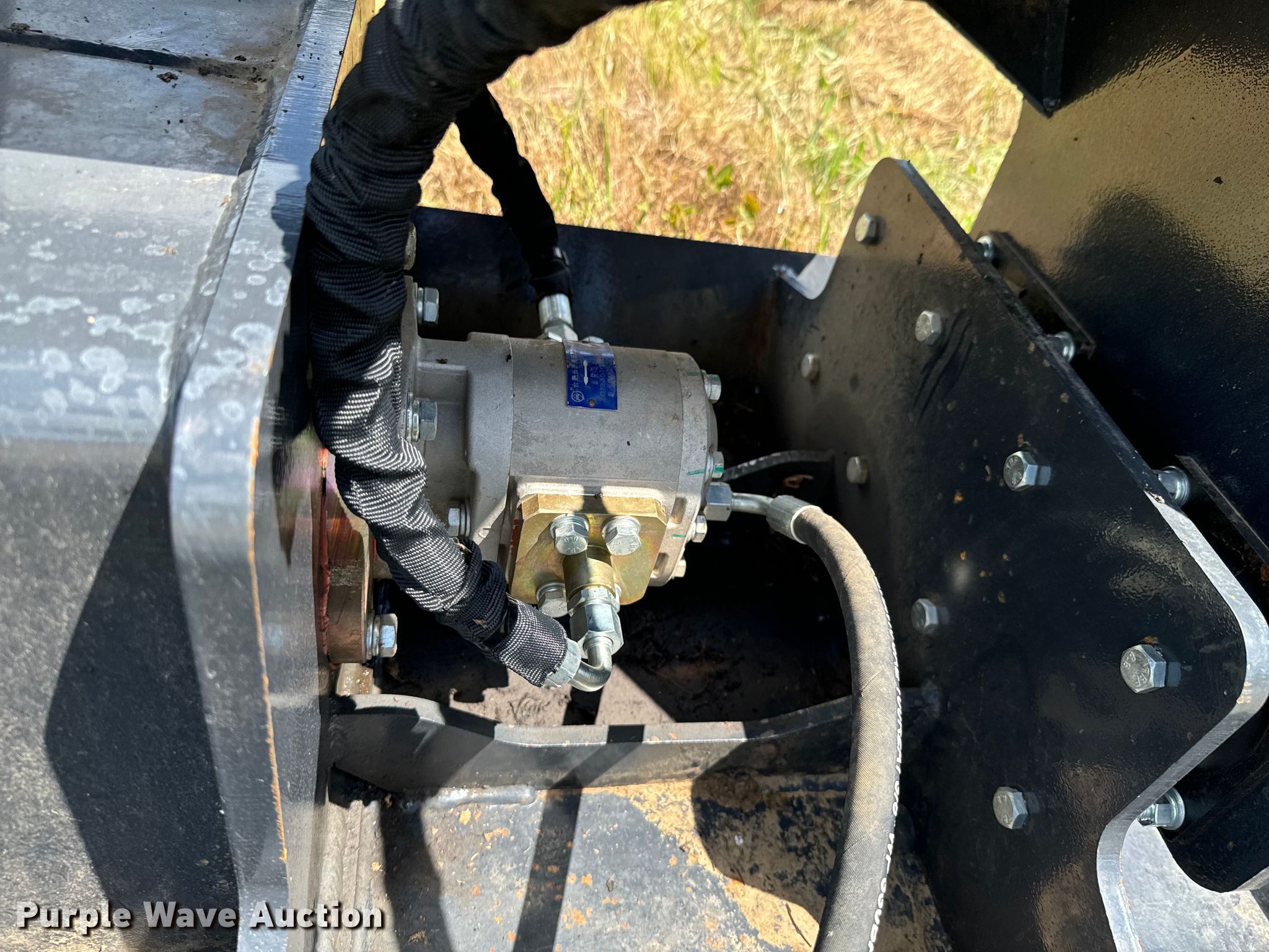 2023 LandHonor VPC1172W skid steer plate compactor in Yates Center