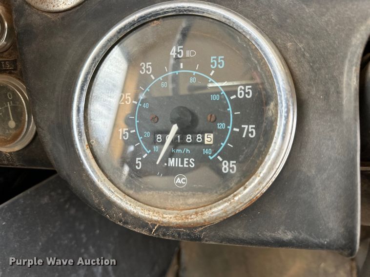 image for item DG4420 1991 Chevrolet B60 school bus