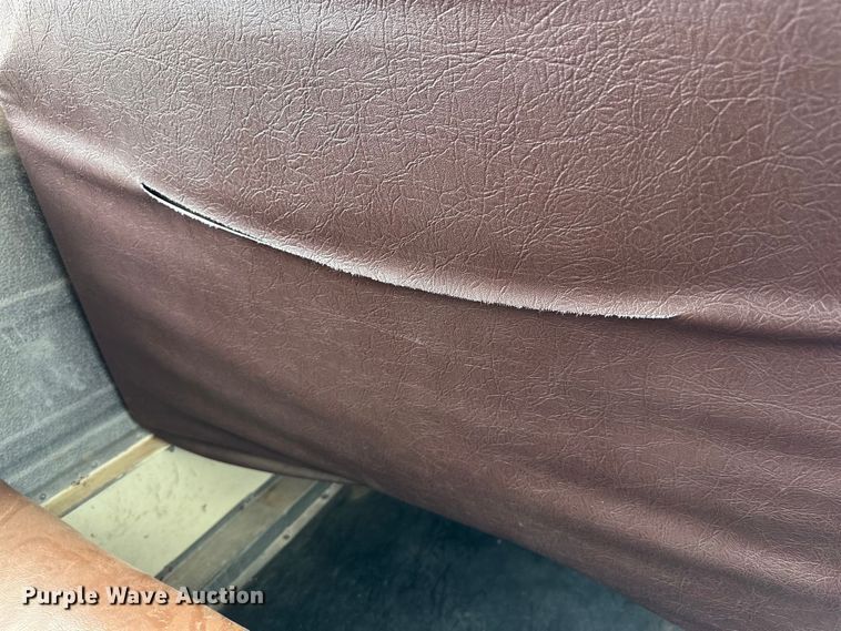 image for item DG4420 1991 Chevrolet B60 school bus