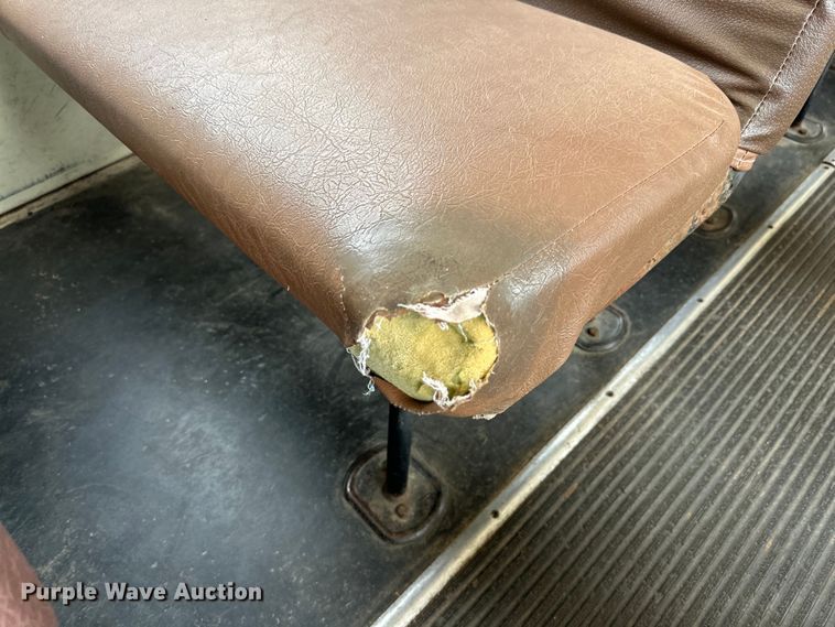 image for item DG4420 1991 Chevrolet B60 school bus