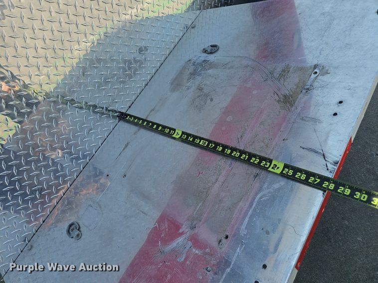 image for item DP1039 2003 Glaval E450 Super Duty shuttle bus