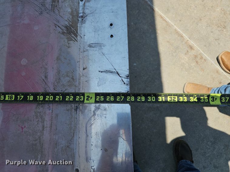 image for item DP1039 2003 Glaval E450 Super Duty shuttle bus