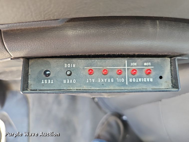 image for item DP1039 2003 Glaval E450 Super Duty shuttle bus