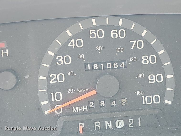 image for item DP1039 2003 Glaval E450 Super Duty shuttle bus