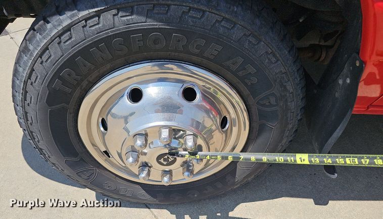 image for item DP1039 2003 Glaval E450 Super Duty shuttle bus