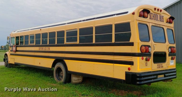 image for item DP1199 2000 International school bus