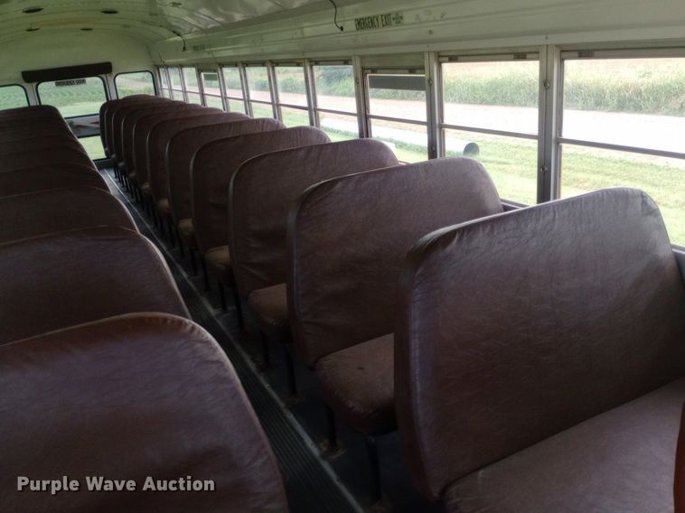 image for item DP1199 2000 International school bus