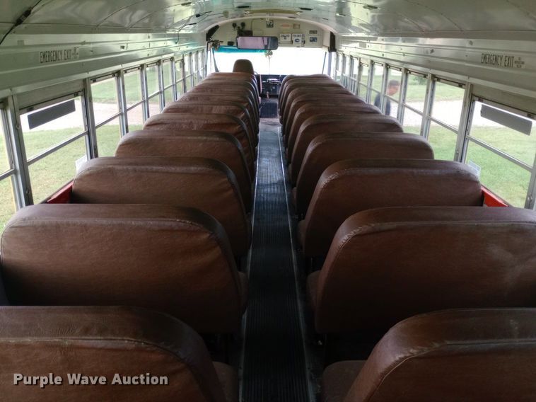 image for item DP1199 2000 International school bus