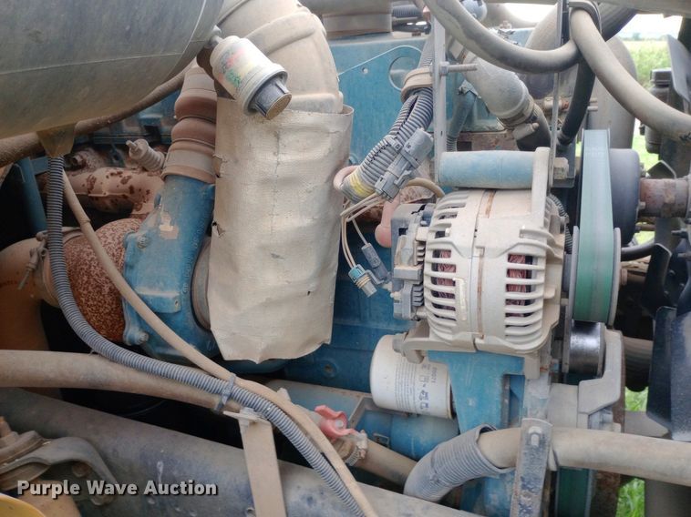 image for item DP1199 2000 International school bus