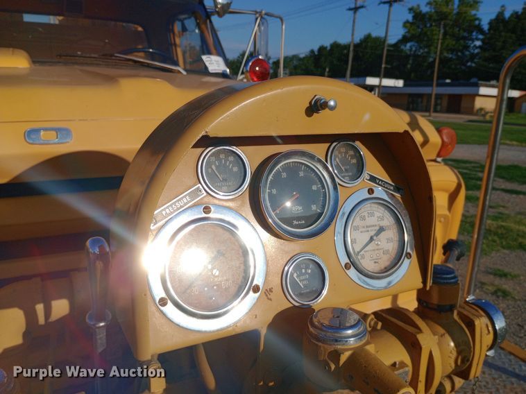 image for item DP1261 1972 Ford  750 fire truck