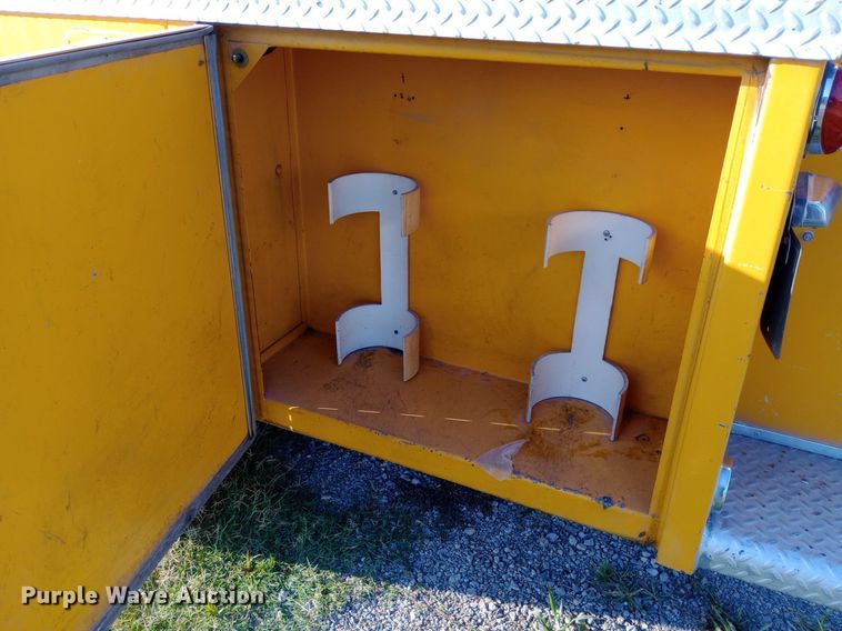 image for item DP1261 1972 Ford  750 fire truck